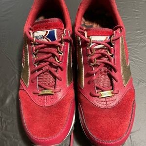 Men’s Brooks Sneakers